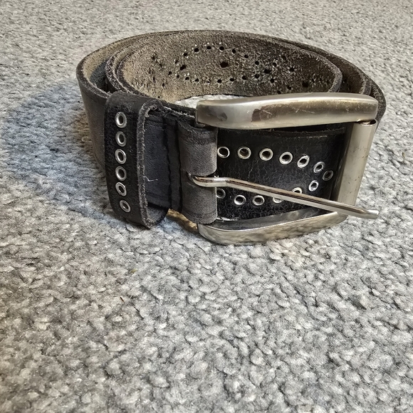 Steve Madden Accessories - Steve Madden Leather Rivet Women's Belt Western Cowgirl Rodeo Festival